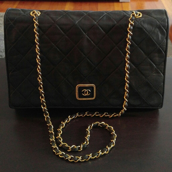 CHANEL Handbags - 🔗SOLD🔗CHANEL RUNWAY/PROTOTYPE Vintage Flap Bag!